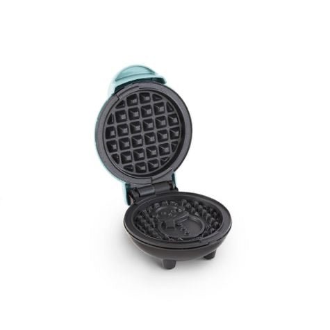 Snowman Waffle Maker - Fur Friends Finds